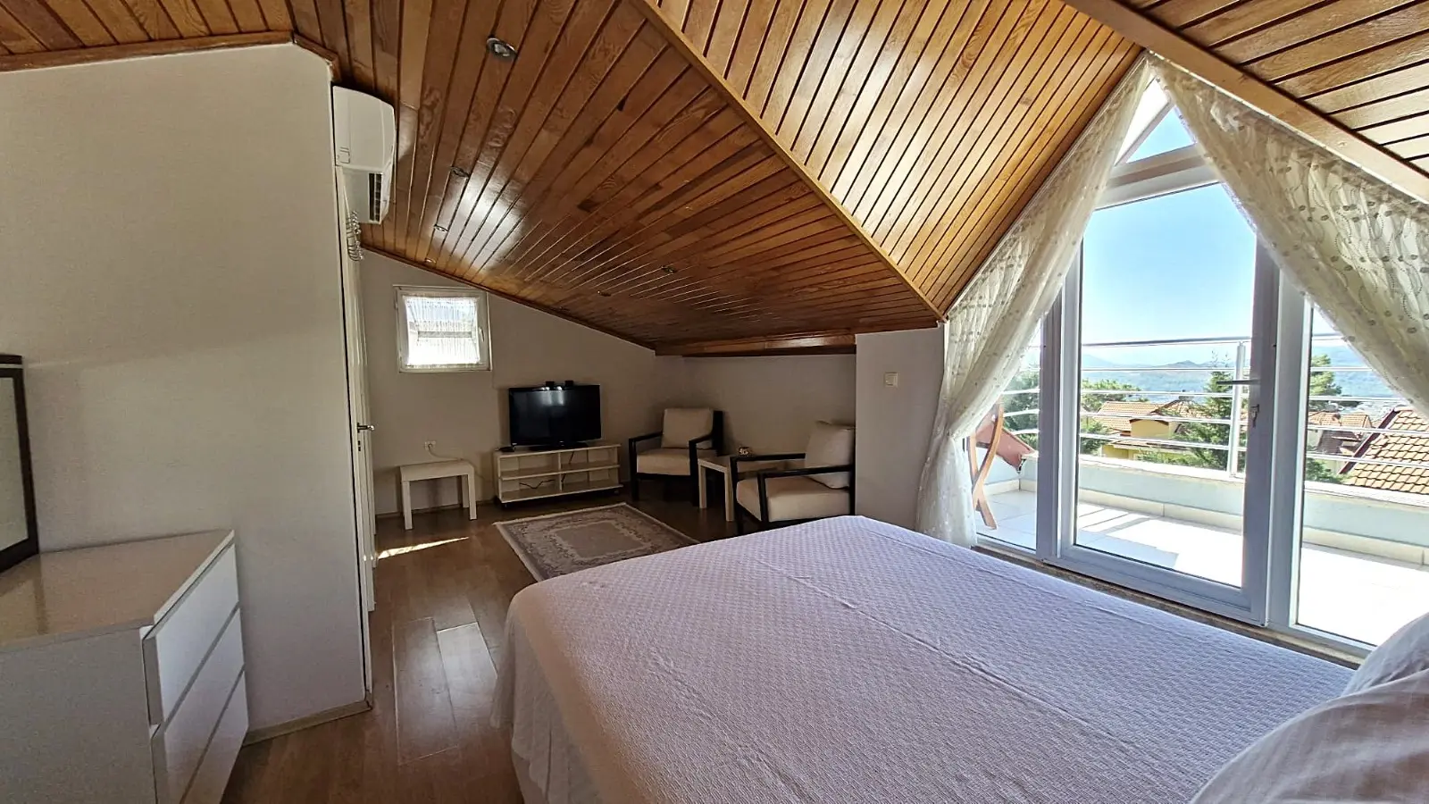 Master room
